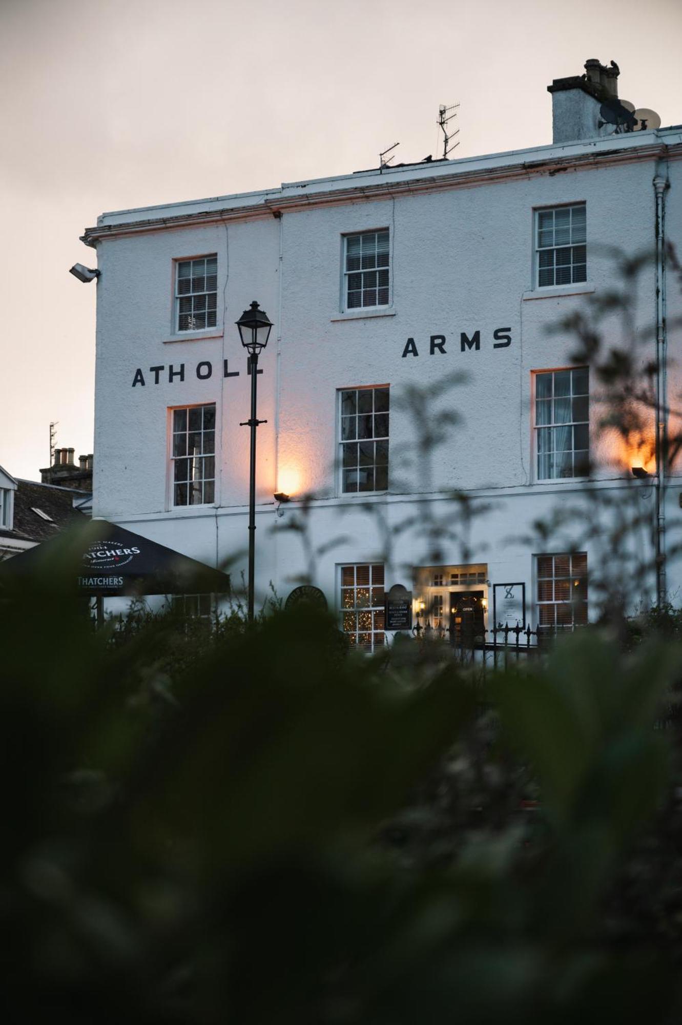 Atholl Arms Hotel Dunkeld Zewnętrze zdjęcie