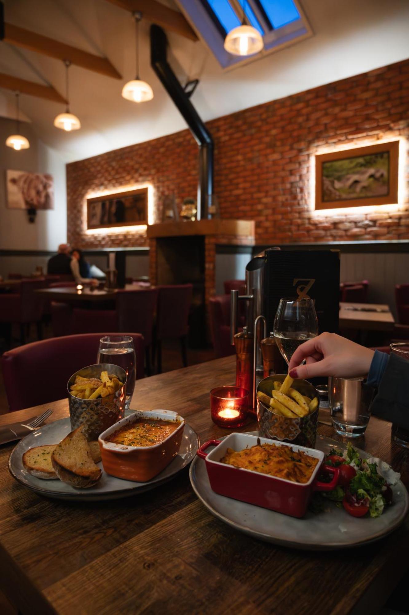 Atholl Arms Hotel Dunkeld Zewnętrze zdjęcie